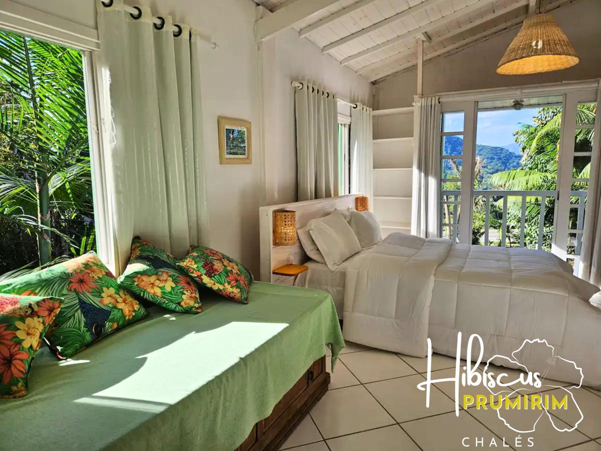 Hibiscus Prumirim Chales Ubatuba Exterior photo